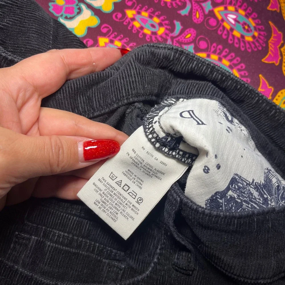 Pilcro Anthropologie Black Corduroy Kick Flare‎ Cropped Pants Size 28